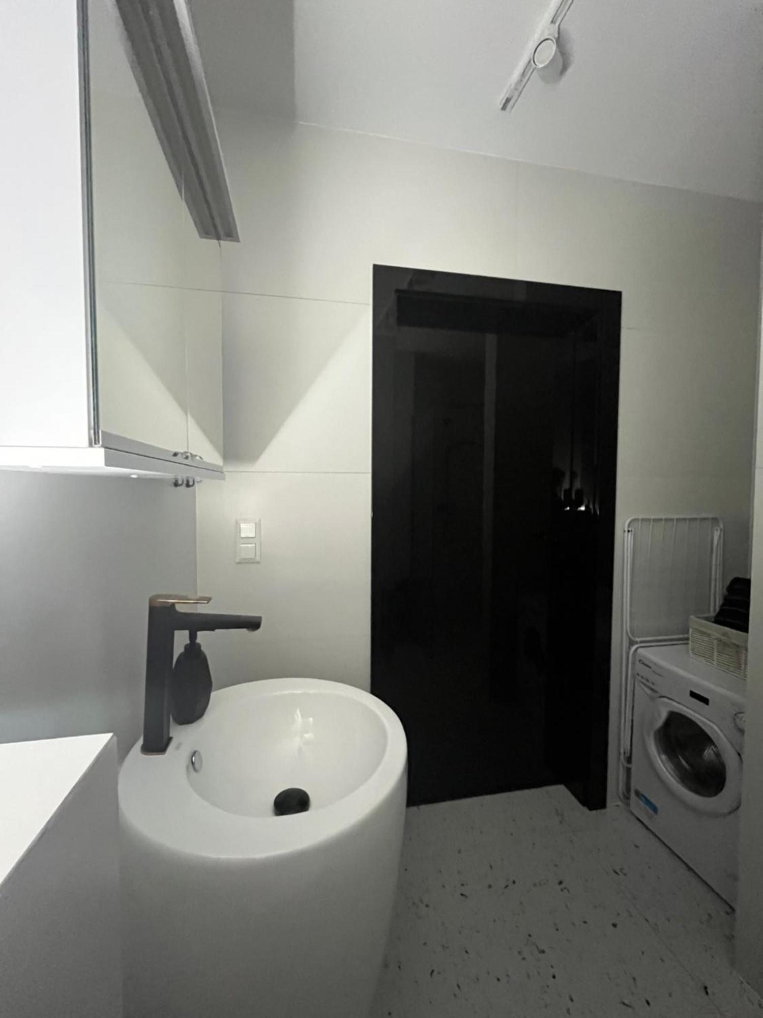 Apartament Nova Klonova Porto Kielce Exterior foto